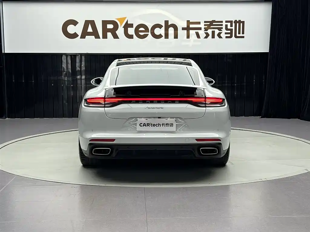 2023 Porsche Panamera Executive LWB 2.9T