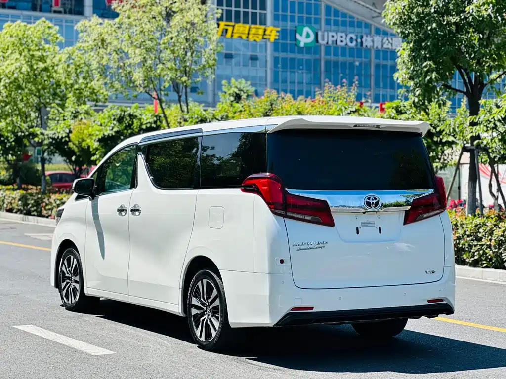 Toyota Alphard 2018 Facelift 3.5L Premium