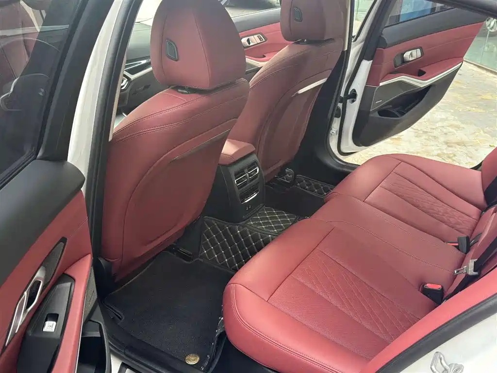 BMW 3 Series 2024 325Li M Sport Night Edition