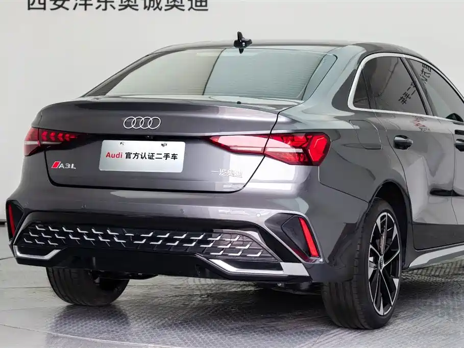 Audi A3 2025 A3L Limousine 35 TFSI Feichi Zunxiang Edition