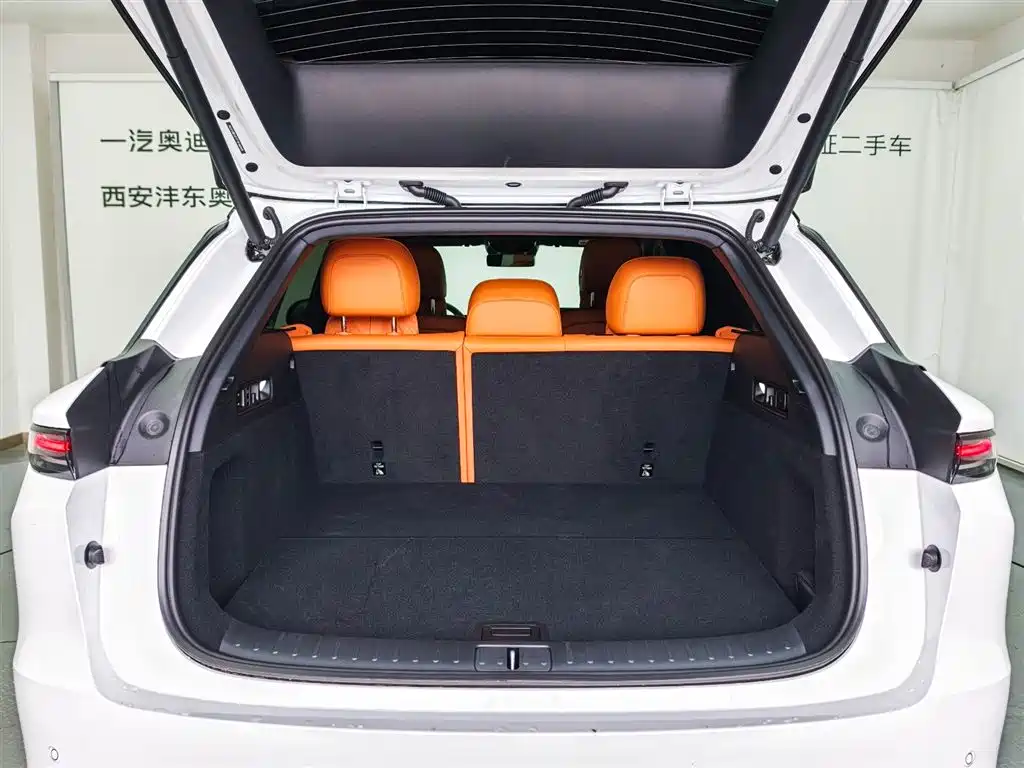 Li Auto i6 2025 RWD Standard Edition
