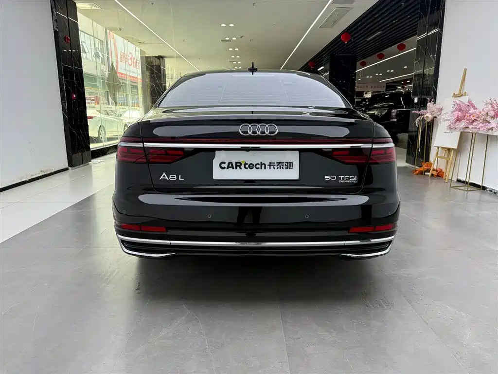 Audi A8L 50 TFSI quattro