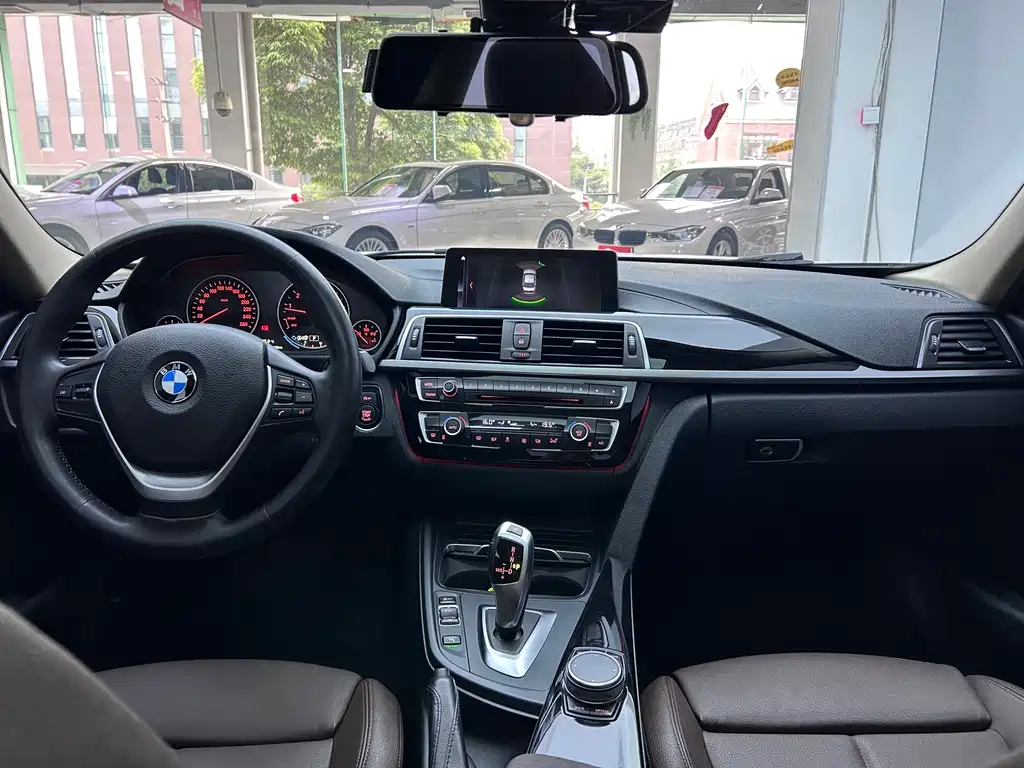 BMW 3 Series 2019 320Li Fashion Edition