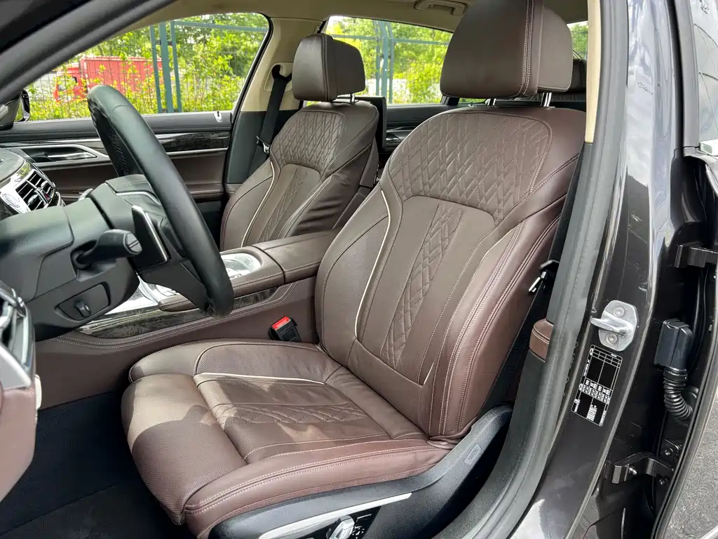 BMW 7 Series 2017 740Li Leading Edition