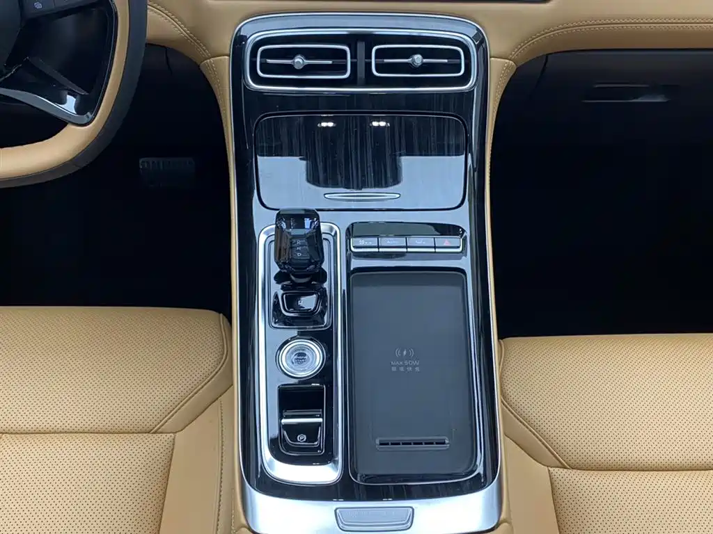 Geely Boyue L 2025 4th Generation 1.5TD DCT Shanhe