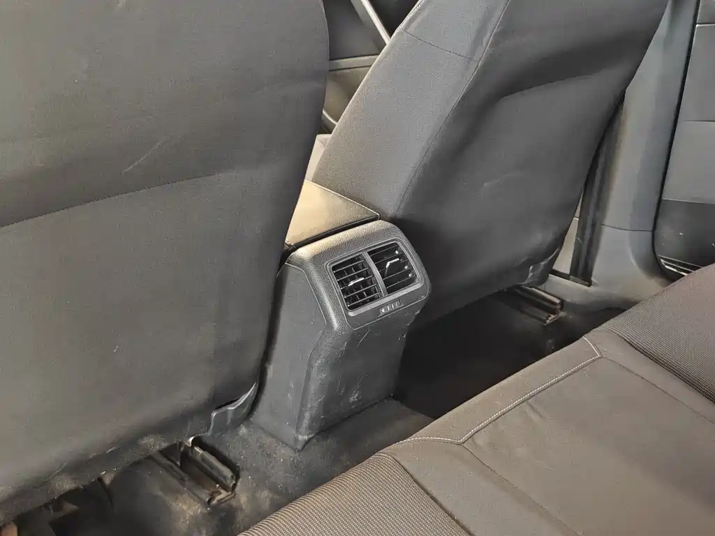 Volkswagen Golf 2015 1.6L Automatic Fashion