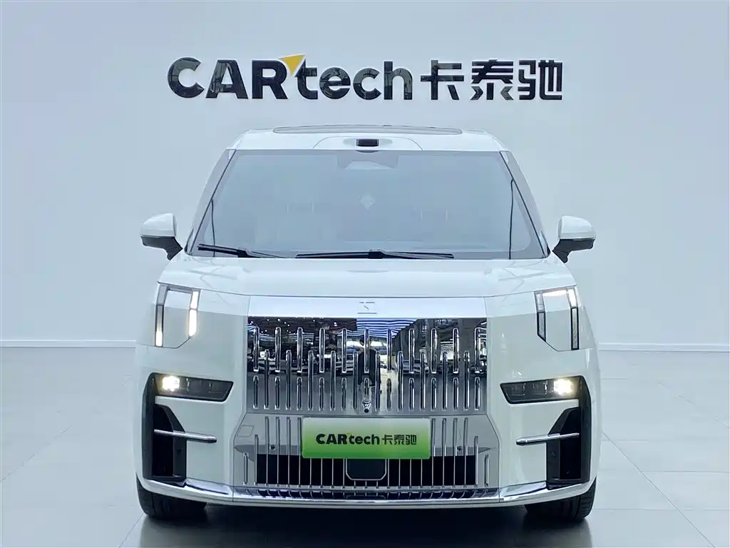 Zeekr 009 2024 7-Seater Aisle Edition AWD 108kWh