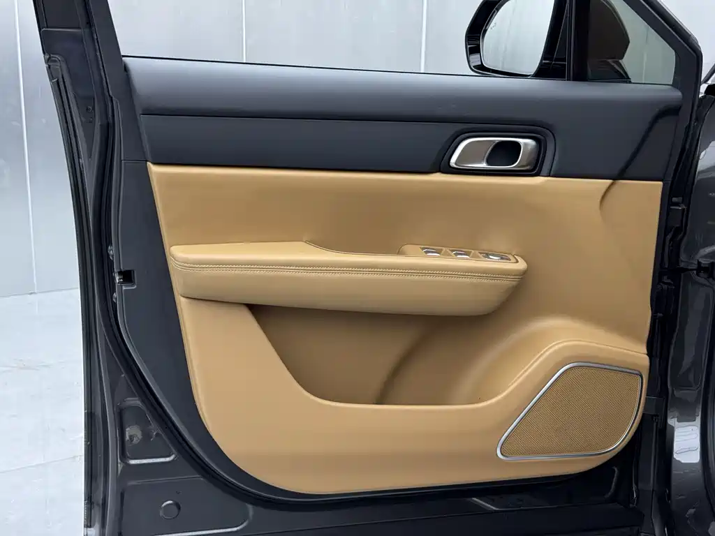 Li Auto ONE 2021 Extended Range 6-Seater