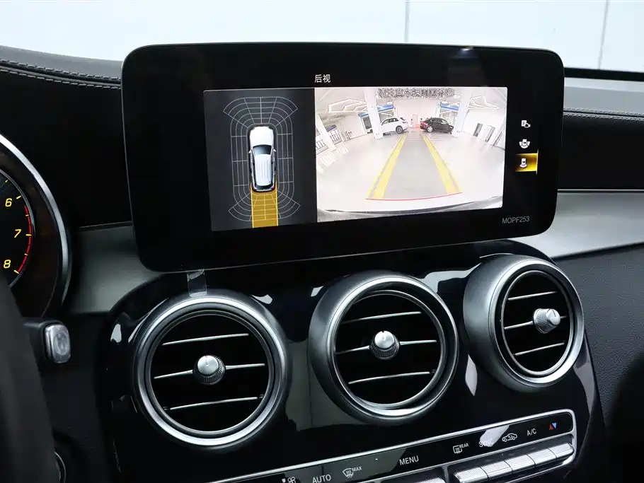 Mercedes-Benz GLC 2021 GLC 260 L 4MATIC Dynamic