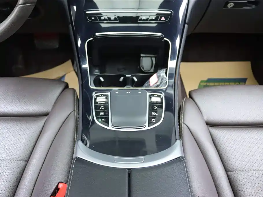 Mercedes-Benz GLC 2021 GLC 260 L 4MATIC Dynamic