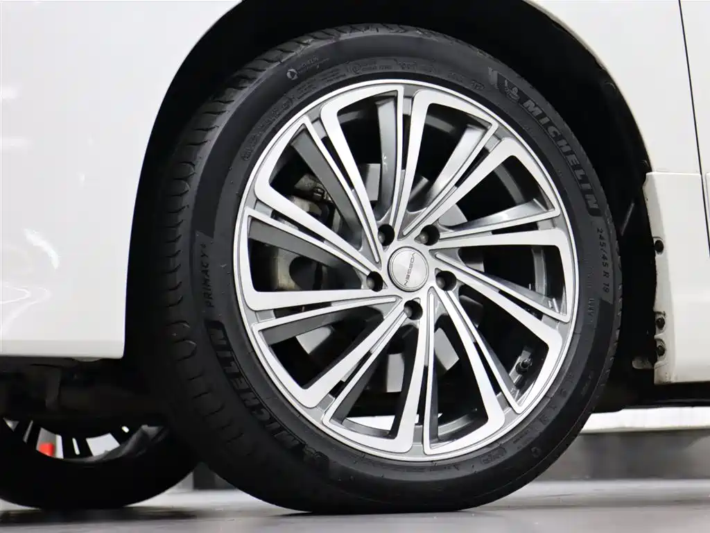Alphard 2015 3.5L Luxury Edition