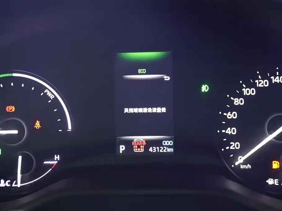 Toyota Sienna 2023 2.5L Hybrid Premium Edition