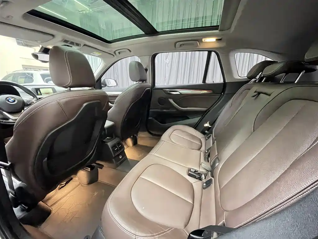 BMW X1 2018 sDrive18Li Exclusive