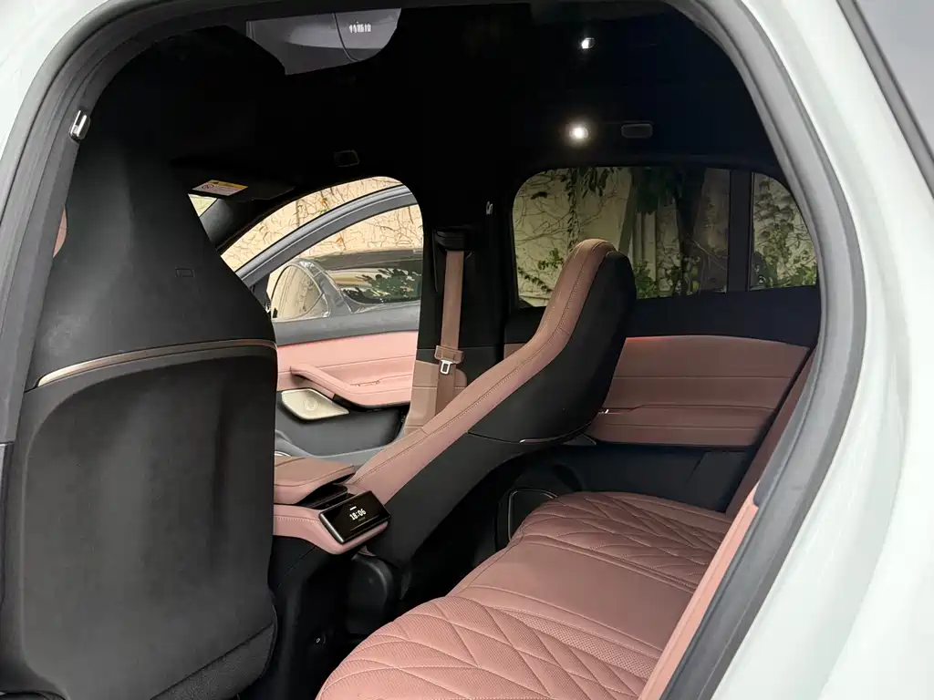 NIO EC6 2025 75kWh