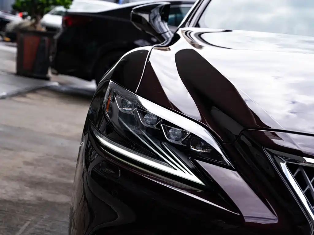 Lexus LS 2018 500h Executive Edition China V