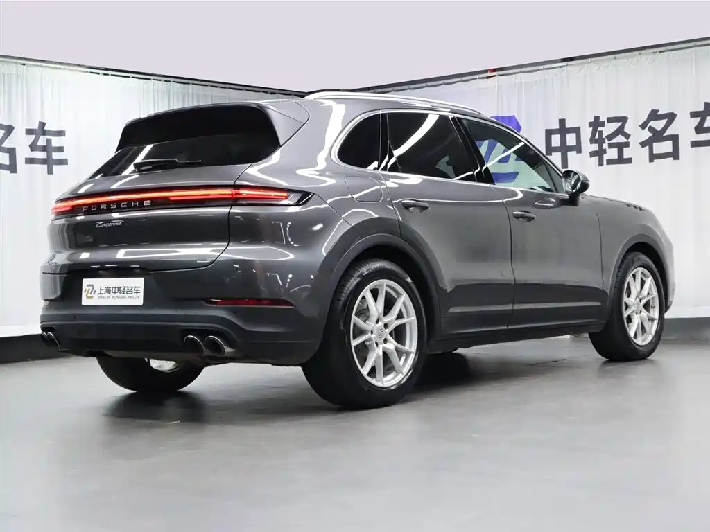 Porsche Cayenne 2024 3.0T