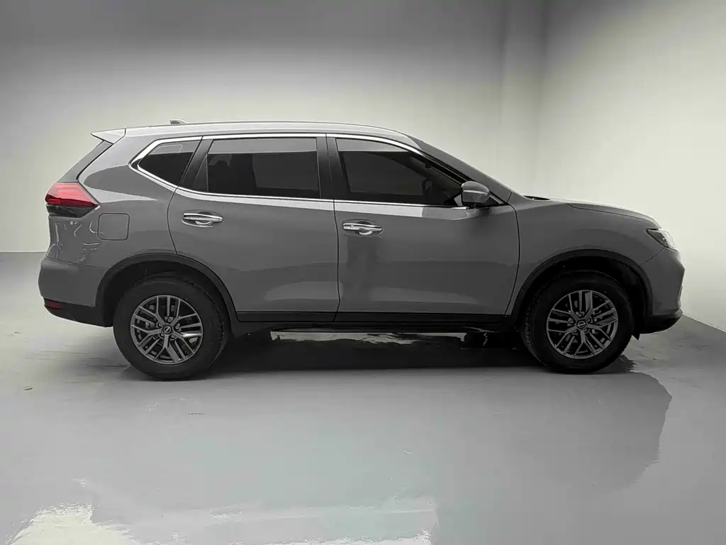 Nissan X-Trail 2025 Honor 2.0L FWD Leading Edition