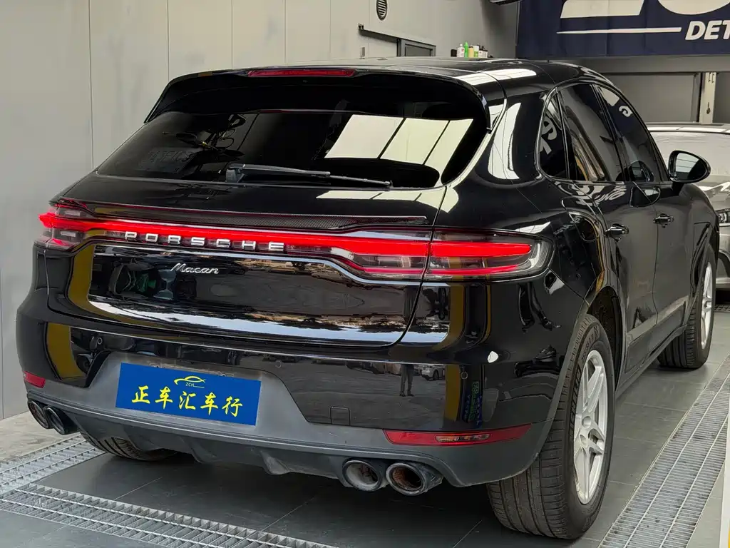 Porsche Macan 2.0T