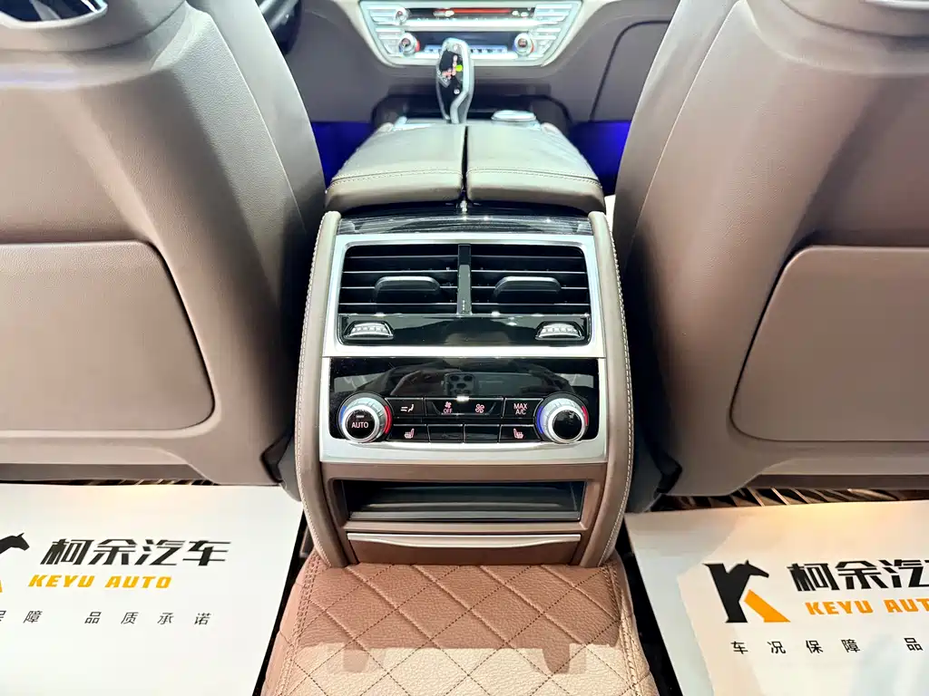 BMW 7 Series 2019 730Li M Sport Package