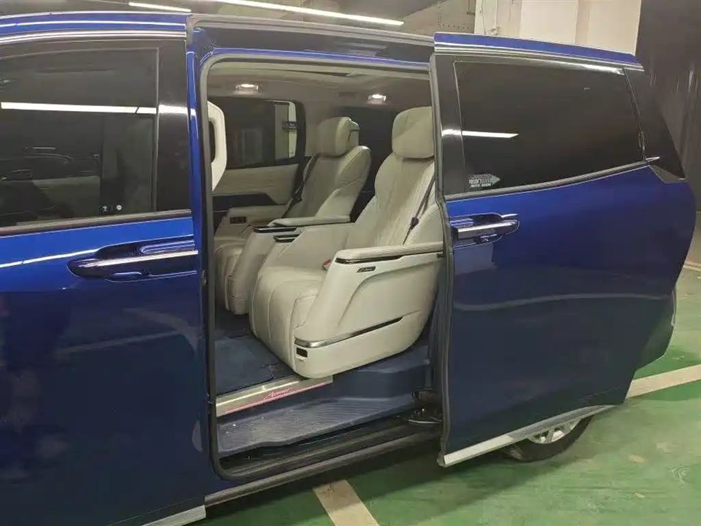 Buick Century 2023 2.0T Six-Seater Eternal Edition