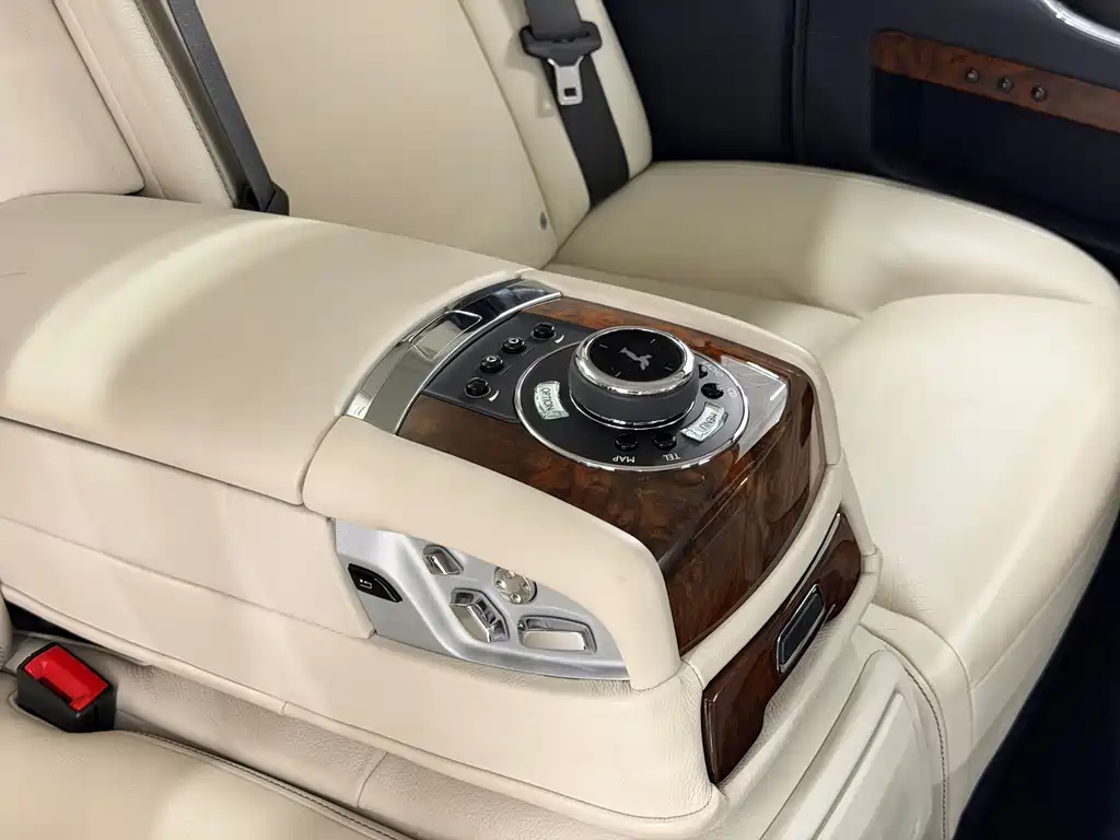 Rolls-Royce Ghost 2015 Series II Extended
