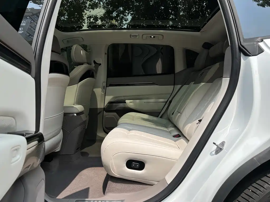 Zeekr 7X 2025 75kWh RWD Intelligent Driving Edition