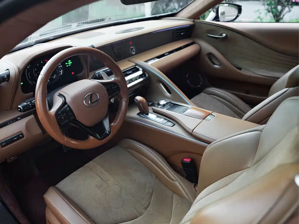 Lexus LC 500h Sport (2018)