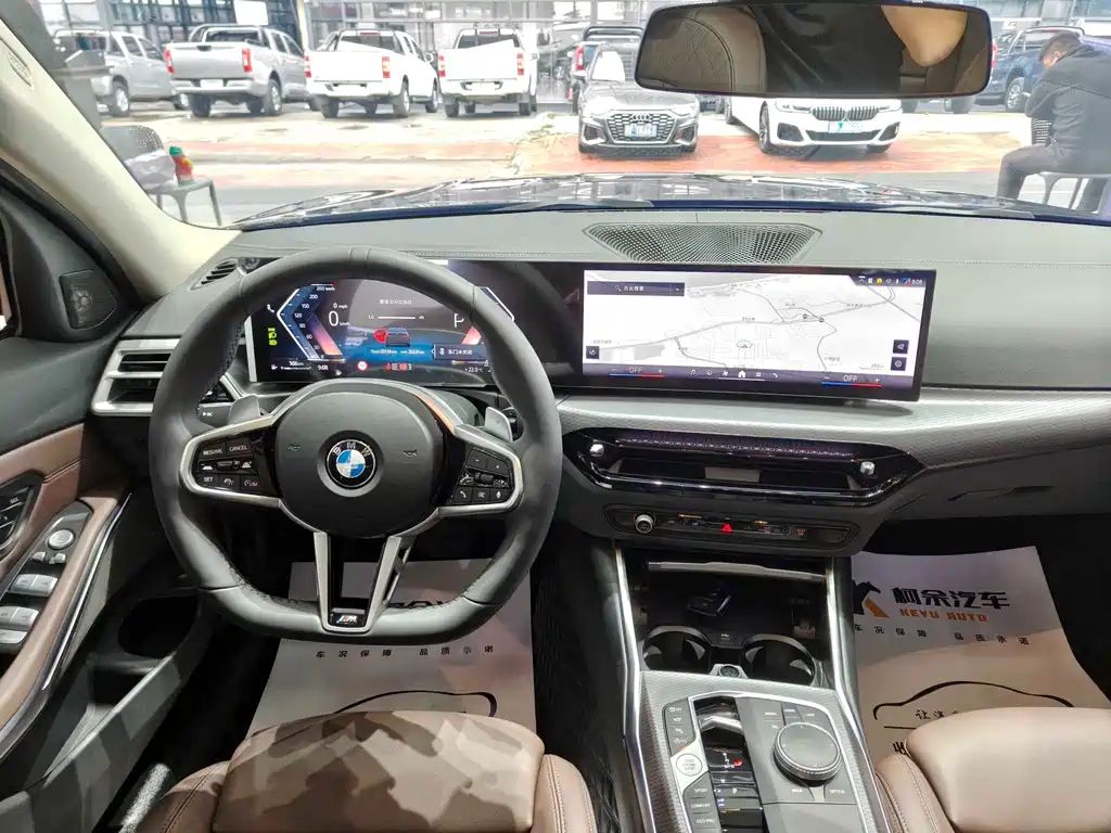 BMW 3 Series 2025 330Li M Sport Black Package