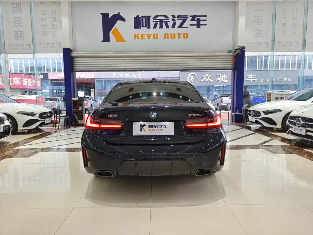 BMW 3 Series 2025 330Li M Sport Black Package