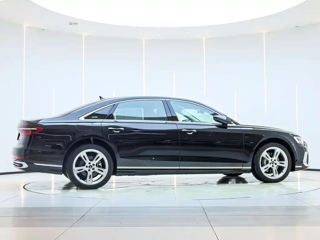 Audi A8 L 50 TFSI quattro