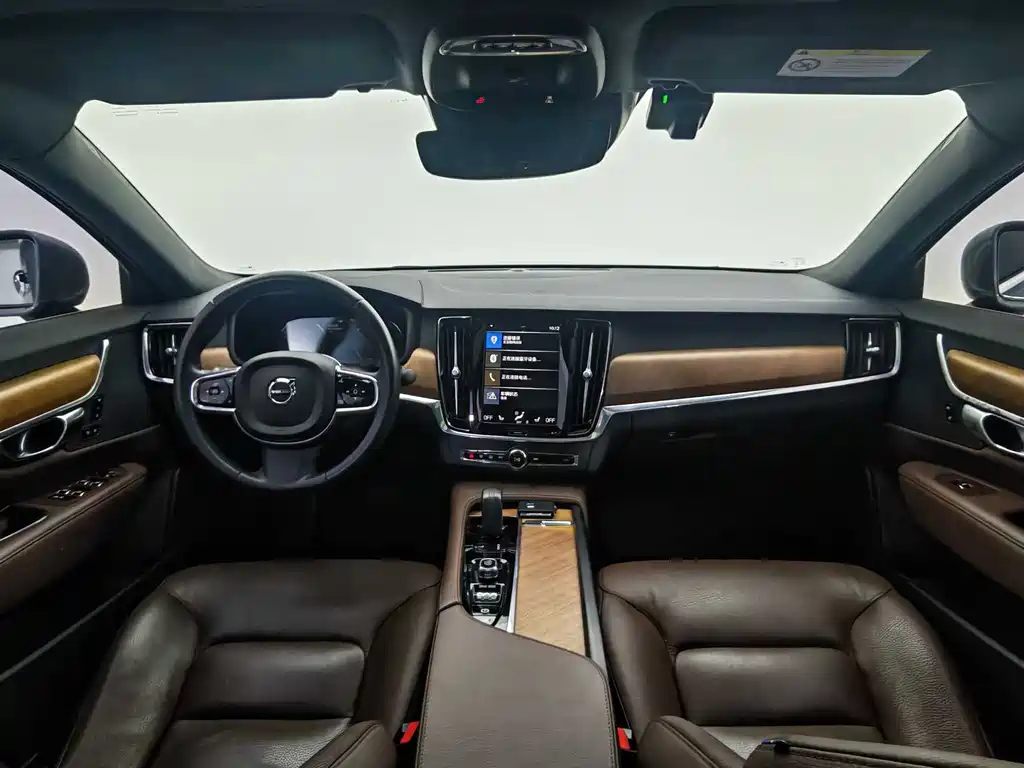 Volvo S90 2021 B5 Zhiyi Luxury Edition