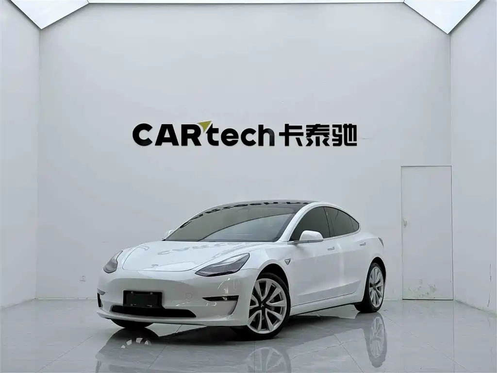 Model 3 2020 Long Range Rear-Wheel Drive
