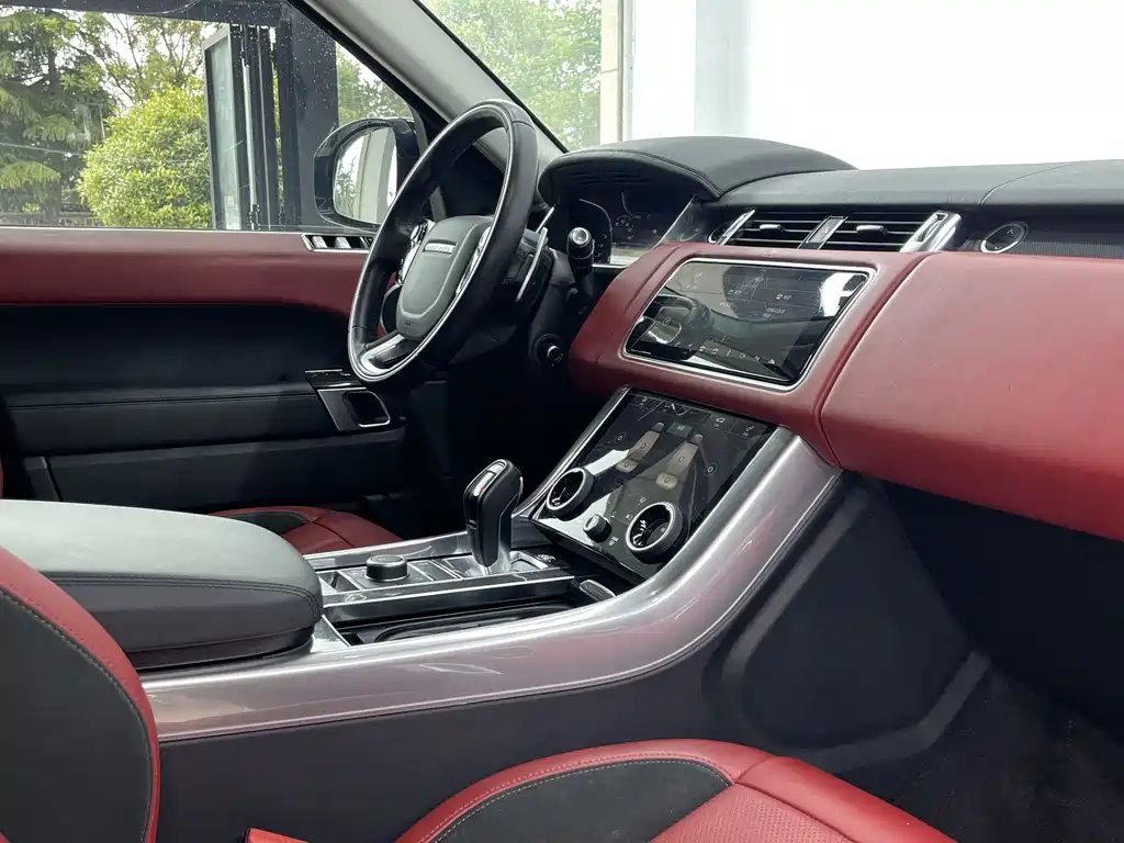 Range Rover Sport 2021 3.0 L6 Black Edition