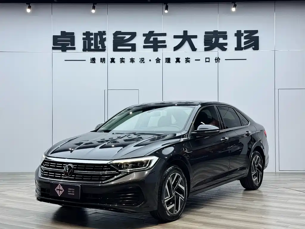 Volkswagen Sagitar 2023 300TSI DSG Beyond Edition