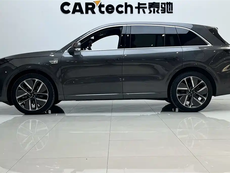Li Auto L6 2024 Pro