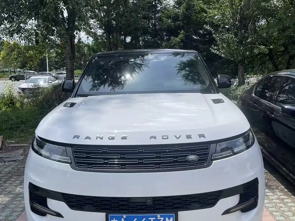 Range Rover Sport 2024 400PS Dynamic SE