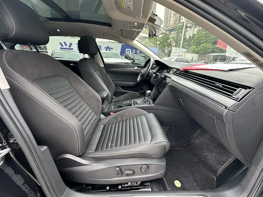 Volkswagen Magotan 2020 330TSI DSG Leading