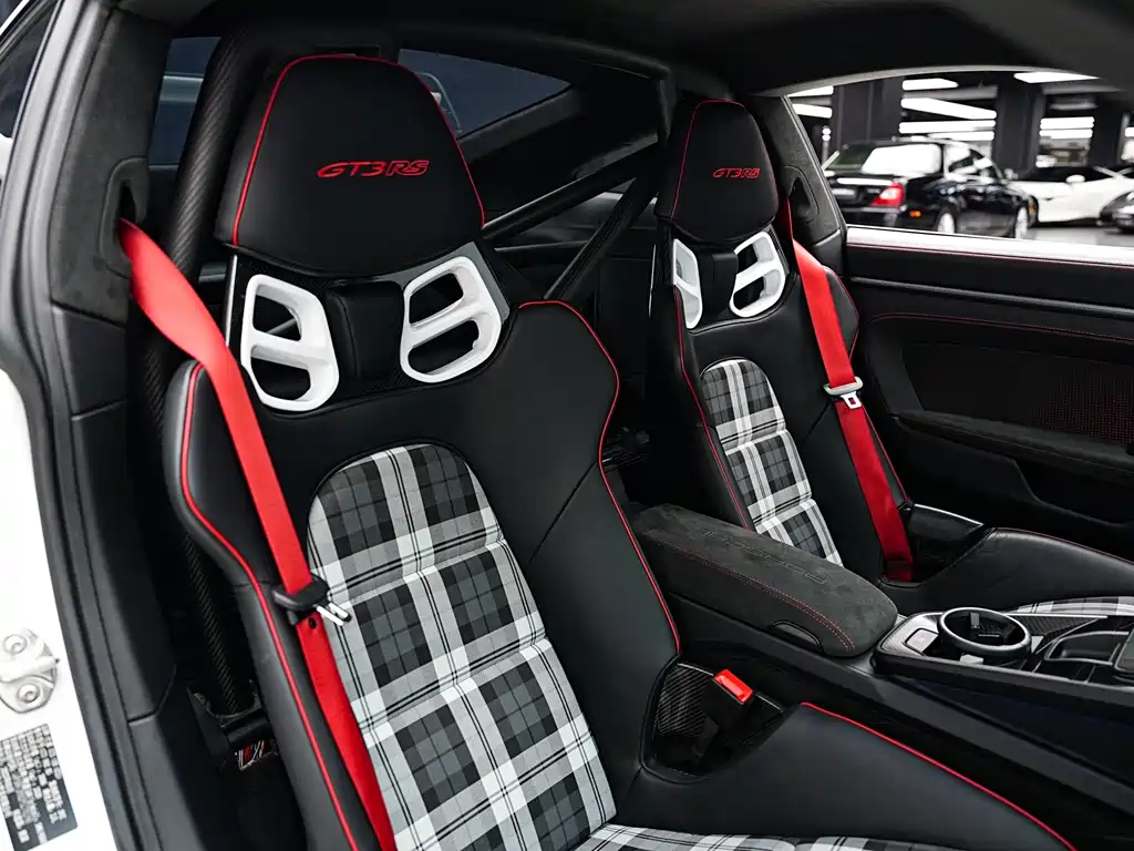 Porsche 911 2024 GT3 RS 4.0L