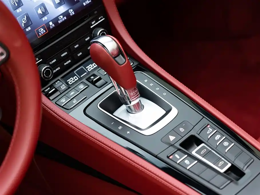 Porsche 718 Boxster T 2022