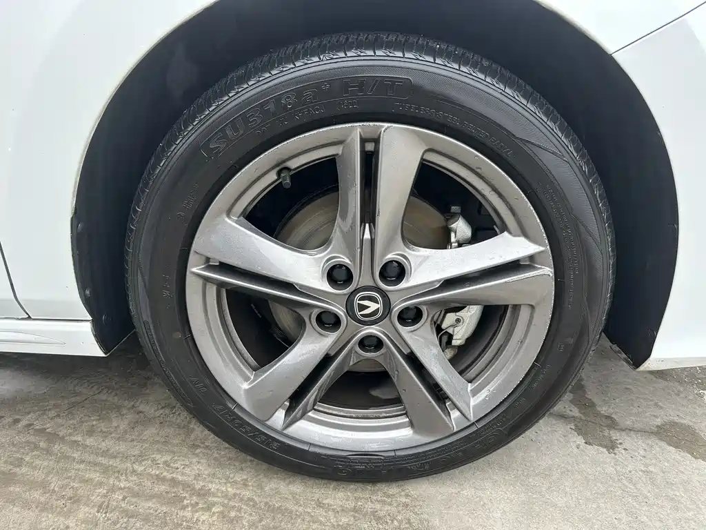 Changan Eado PLUS 2023 1.5T DCT Premium