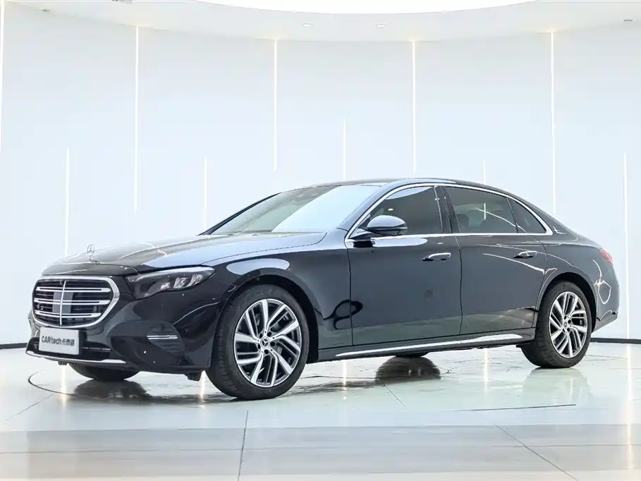 Mercedes-Benz E-Class 2024 E 300 L Fashion Edition