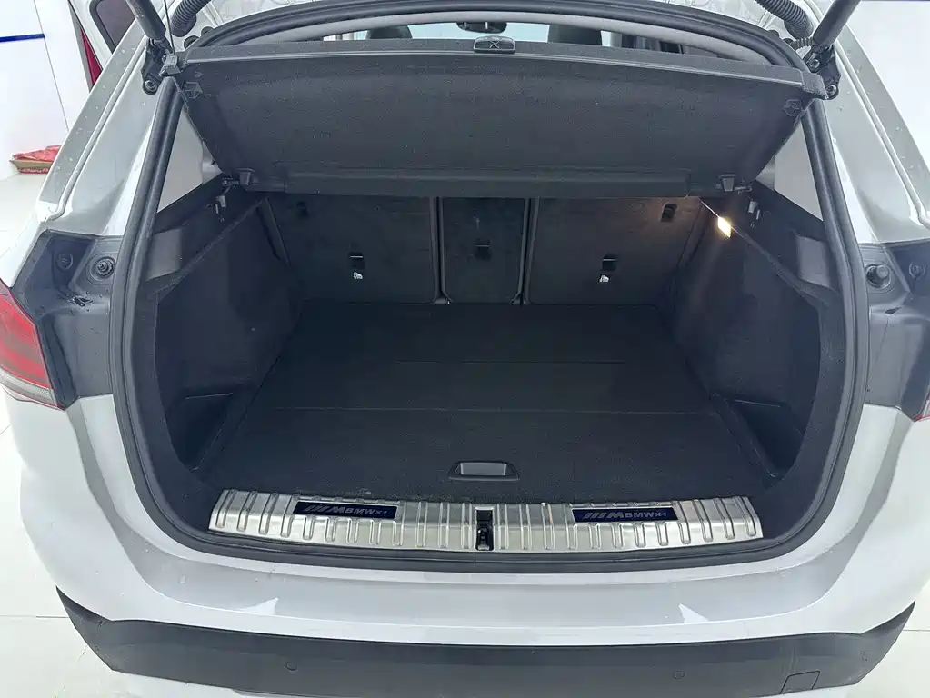 2021 BMW X1 LCI sDrive20i Style