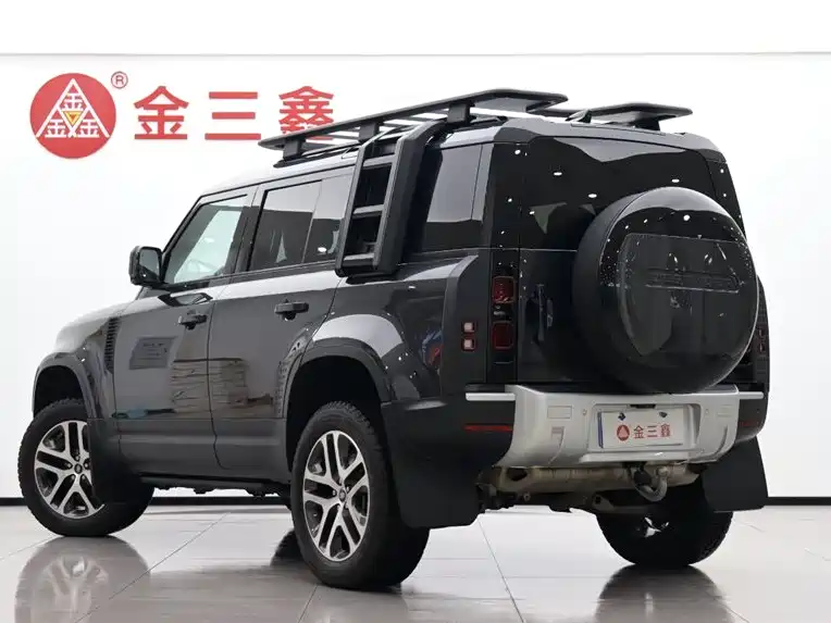 Land Rover Defender 2025 110 3.0T P400 Dark Edition
