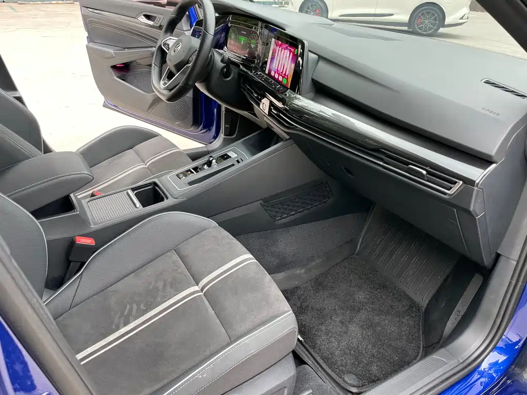 Golf 2023 280TSI DSG R-Line Lite