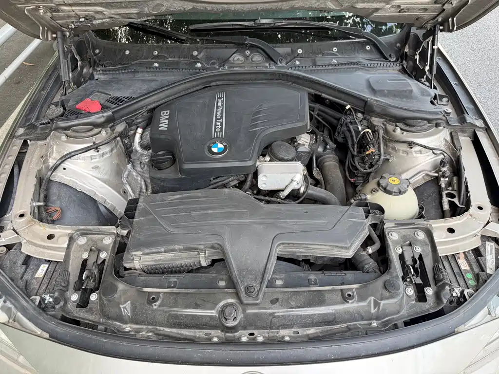 BMW 3 Series 2013 320Li Fashion Edition