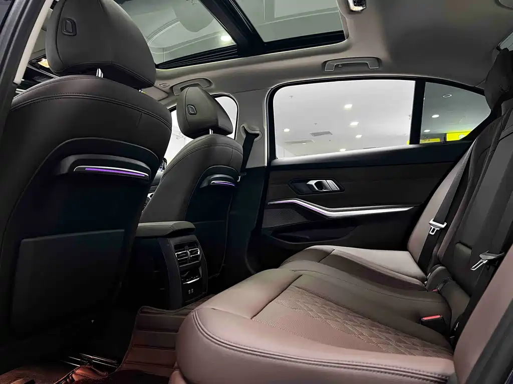 2022 BMW 3 Series 325Li M Sport Package