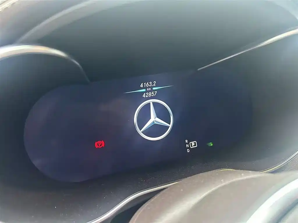 Mercedes-Benz GLC 2021 GLC 260 L 4MATIC Luxury Edition