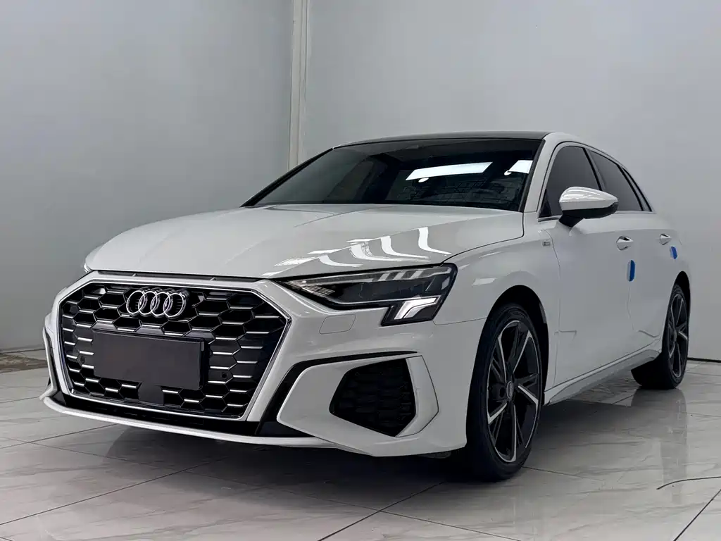 Audi A3 2022 Sportback 35 TFSI Fashion Sport