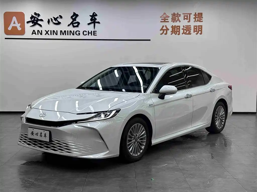 Toyota Camry 2024 Hybrid 2.0HGVP Luxury Edition