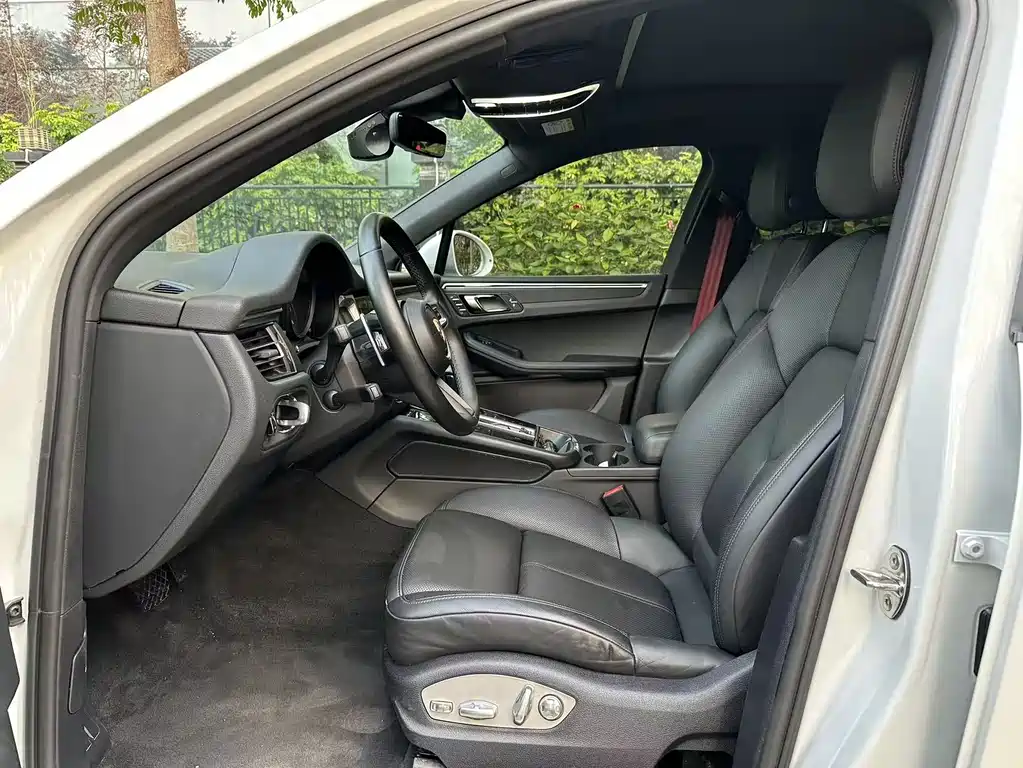 Porsche Macan 2022 2.0T